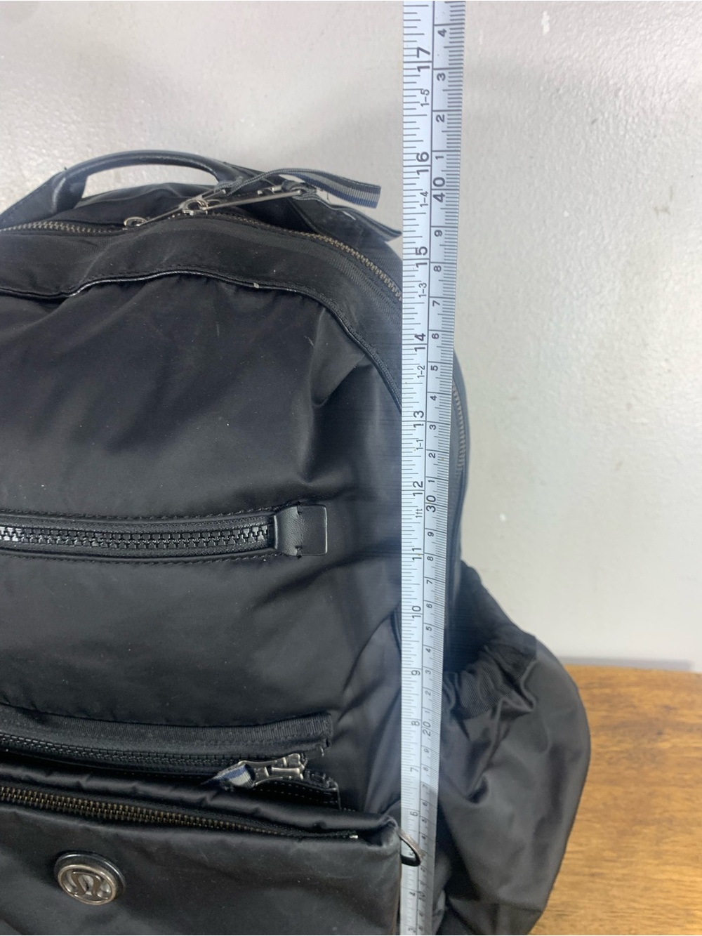 Lululemon backpack - Picture 9 of 11